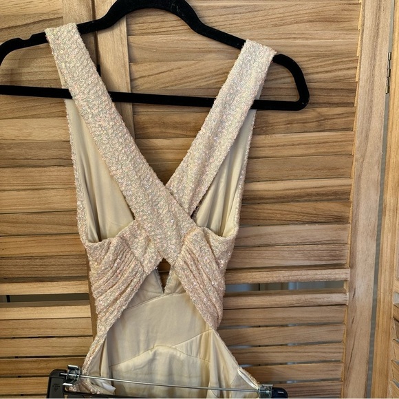 Marciano Sequin Long Gown in cream size S - Picture 5 of 8